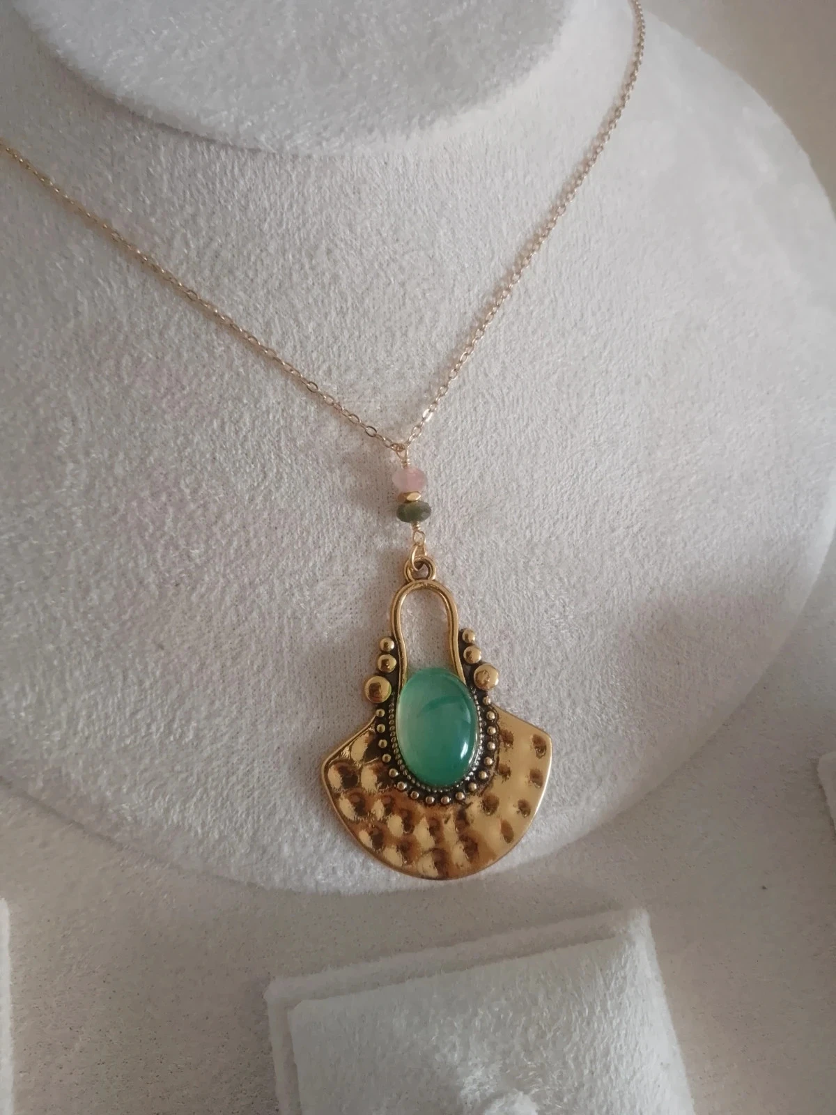 Collier pendentif avec pierre d'agate verte – photo 4